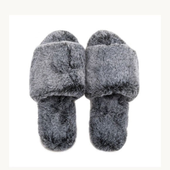 Fuzzy Slippers - Picture 3 of 3